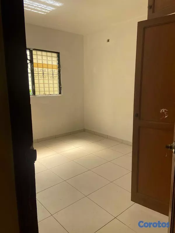casas - Casa Tres en Una Av. independencia Cerca del Bravo 9