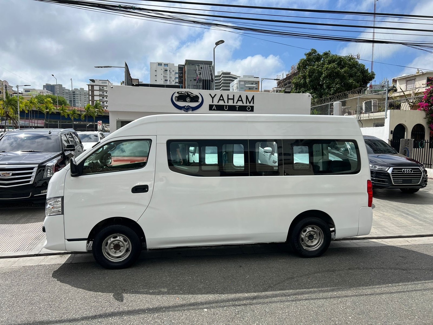 jeepetas y camionetas - Nissan NV350 URVAN 2019 4