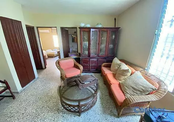 casas - Casa en la Avenida independencia de 4 habitaciones en Venta 7
