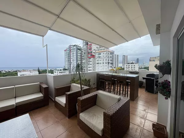 apartamentos - Venta, Penthouse de 4 Habitaciones, Mirador Sur 3
