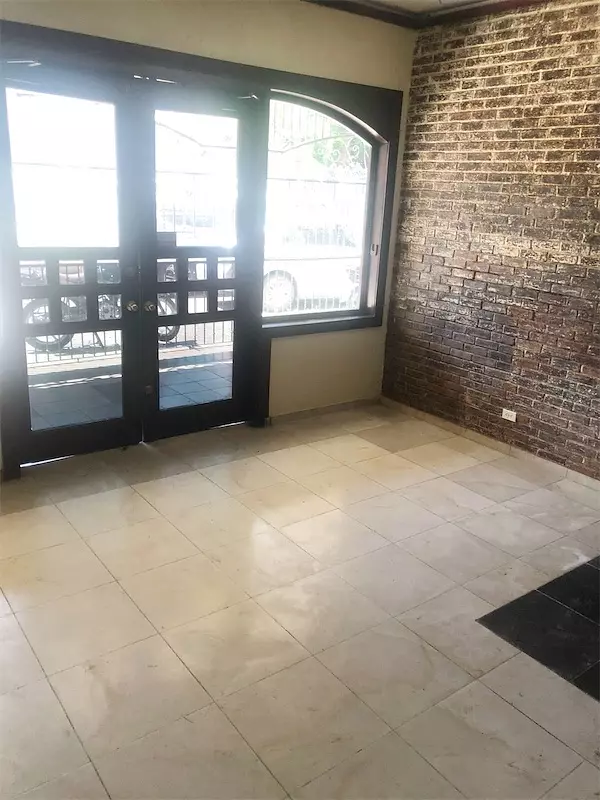 oficinas y locales comerciales - Local venta de oportunidad 3