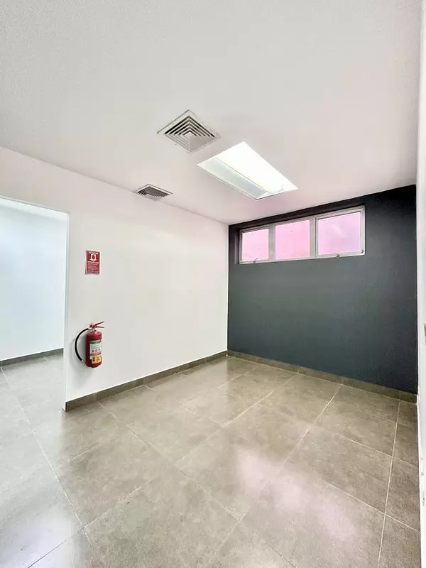 oficinas y locales comerciales - Local corporativo céntrico  9