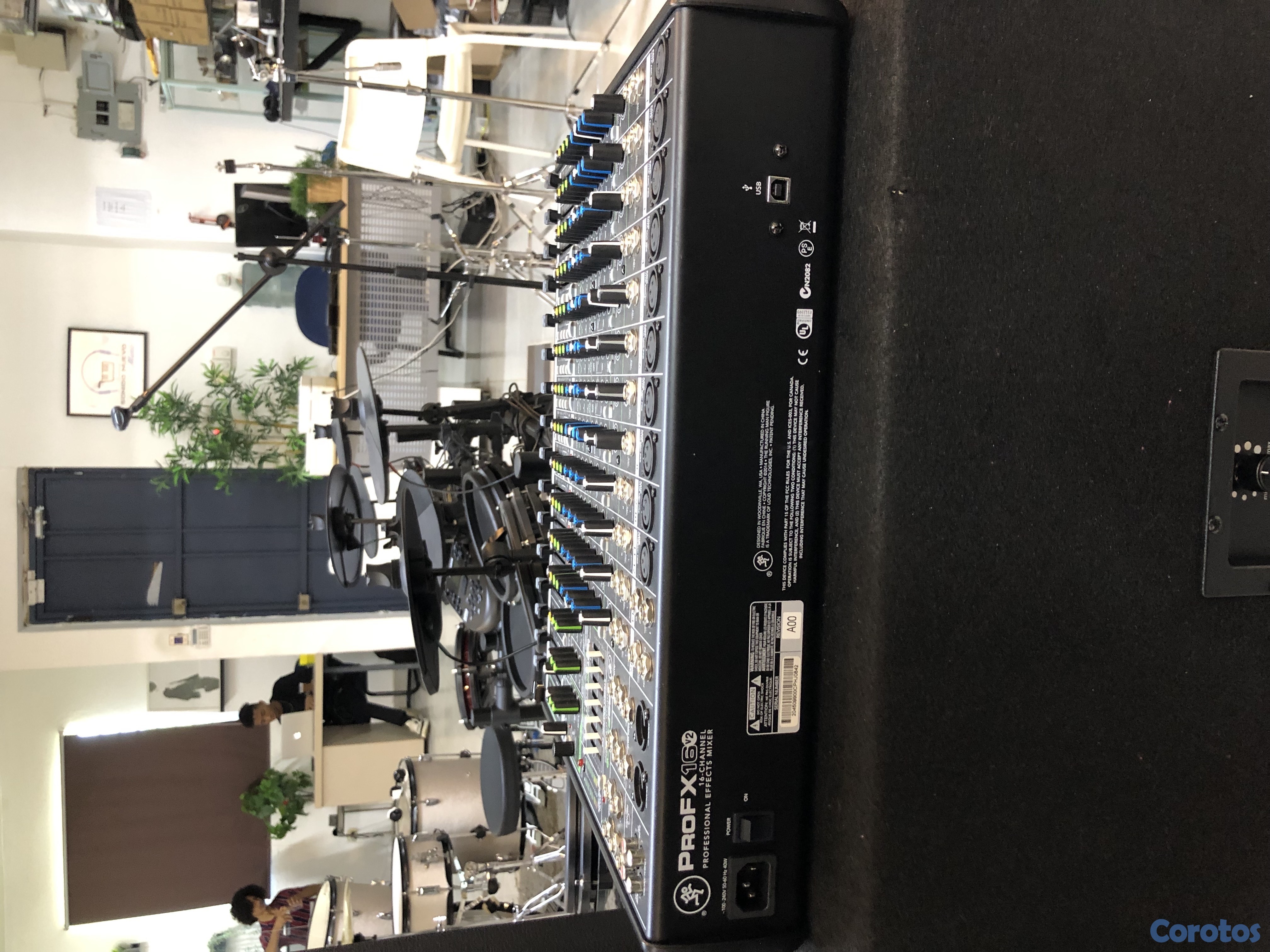 otros electronicos - Mixer Mackie Pro-FX16V2 2