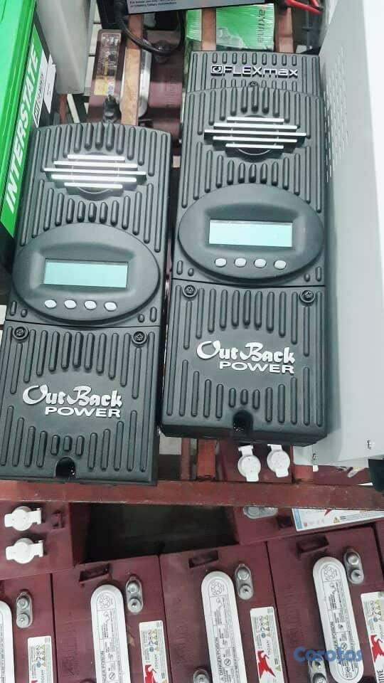 plantas e inversores -  Necesitas paneles solares , reguladores  outback , inversores 1