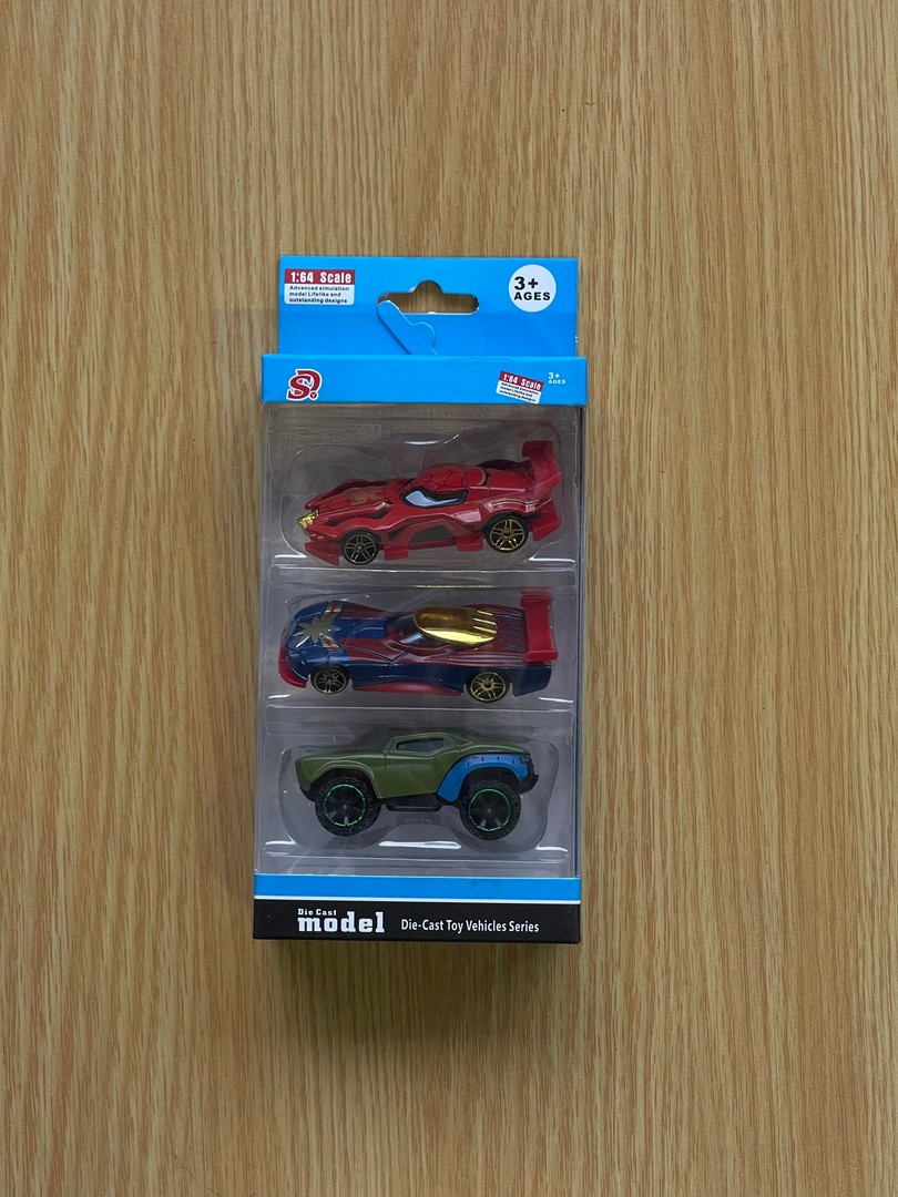 juguetes - Kit de carritos de 3 y 5 unidades tipo hotwheels version superheroes 1