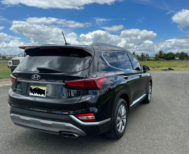 jeepetas y camionetas - Hiunday santa fe 2020 3