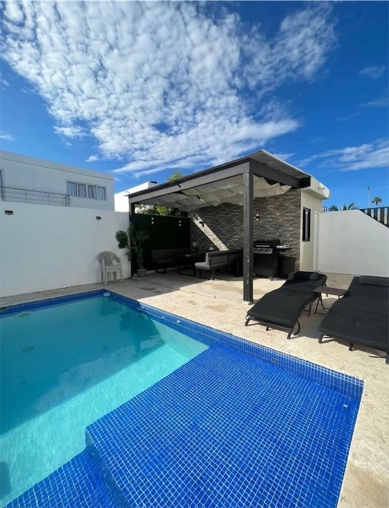 casas vacacionales y villas - Venta de Villa en punta cana zona turística con piscina 0