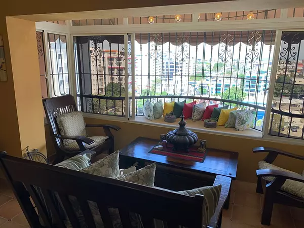 penthouses - Apartamento Penhouse en Bella Vista (E.C) 2