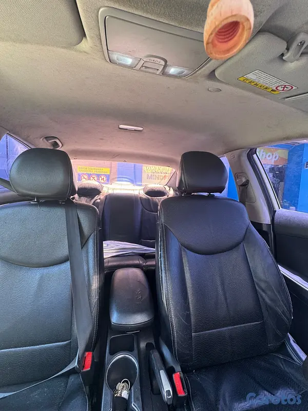 carros - Se vende Hyundai Avante 4