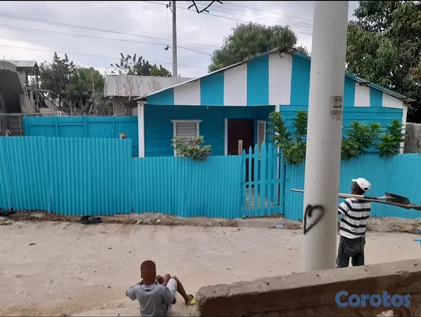 casas - 2 Casas por un total de 2,800,000. Negociable.  3