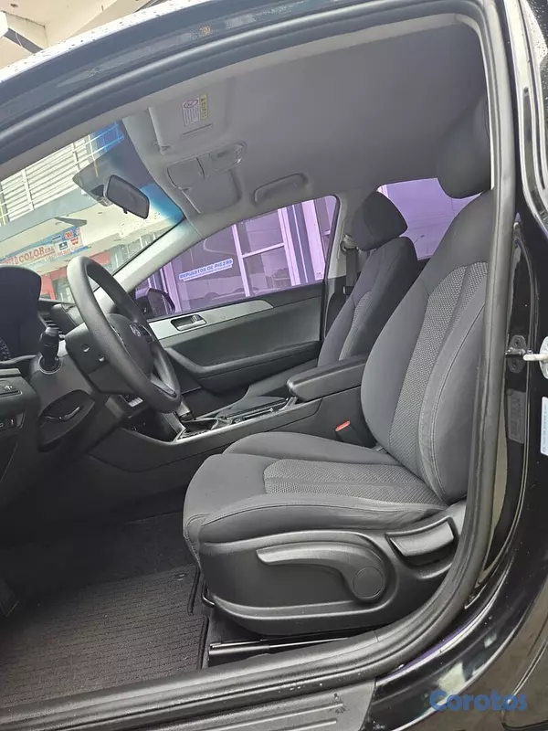carros - HYUNDAI SONATA NEW RISE 2018 NEGRO GASOLINA 9