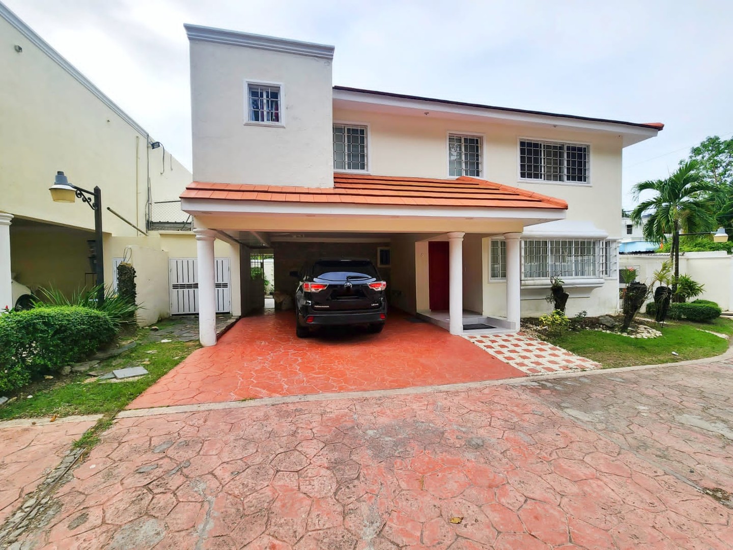 casas - Casa en laderas de arroyo hondo  1