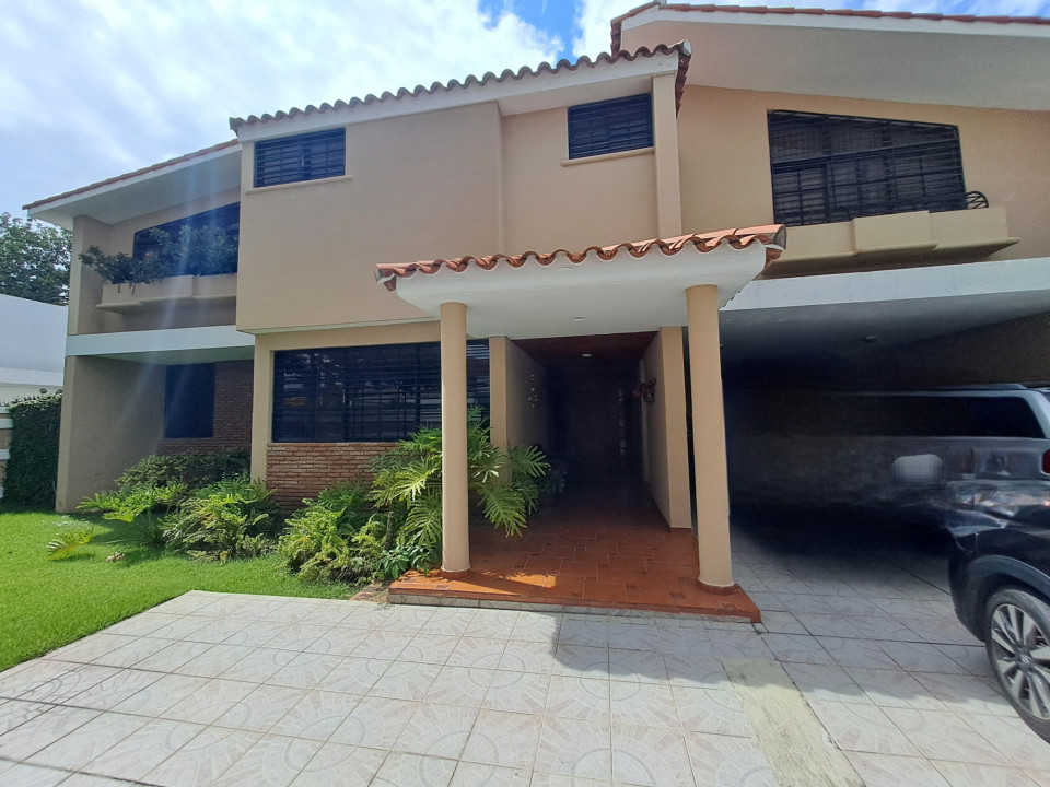 casas - Casa en Julieta Morales 