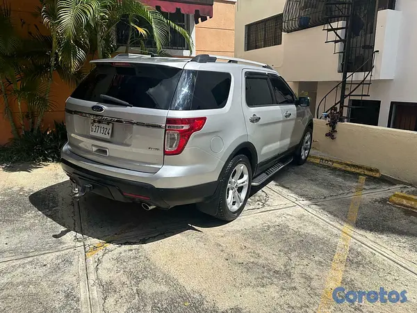 jeepetas y camionetas - Ford explorer XLT 2013  6