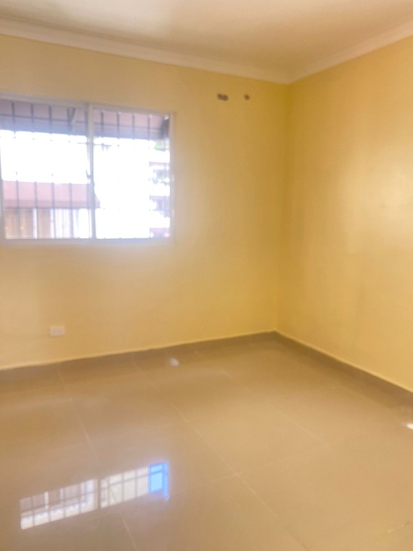 apartamentos - Rento Apto en Santo Domingo Oeste 
Residencial Monumental  
 8