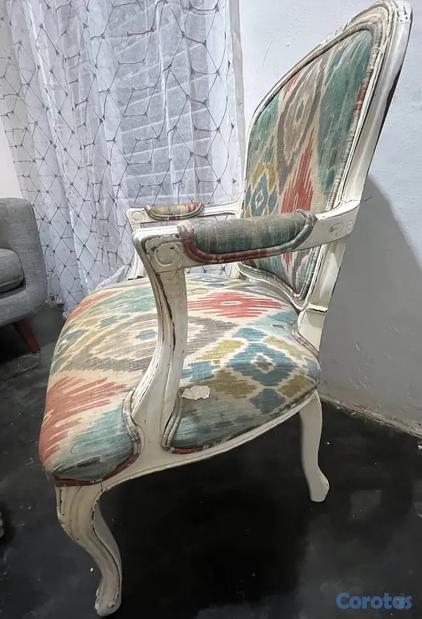 muebles y colchones - Comedor, butacas y mesa de centro. 4