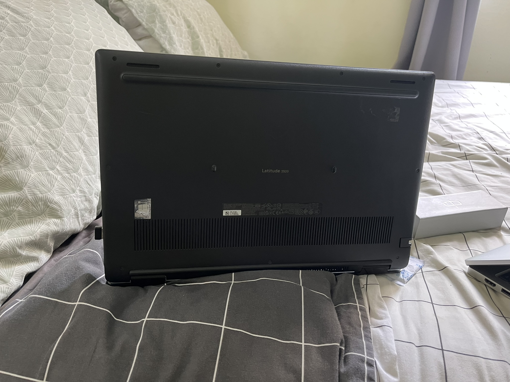 computadoras y laptops - Dell Latitude 3520 2
