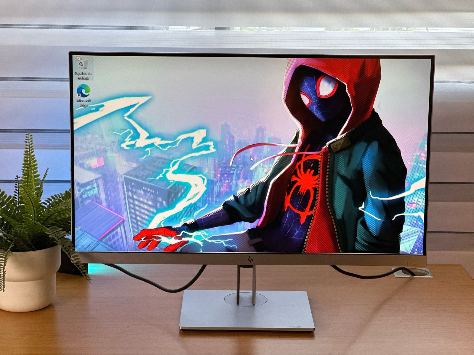computadoras y laptops - Monitor HP IPS Sin bordes, 22 23 24 y 27 PLG  2