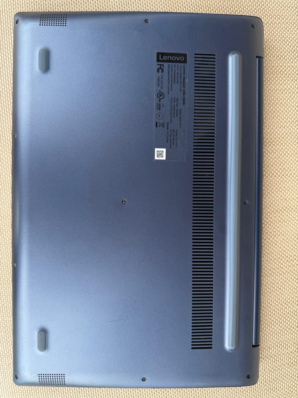 computadoras y laptops - Lenovo Ideapad 330S – Pantalla 15.6", Intel i3 3
