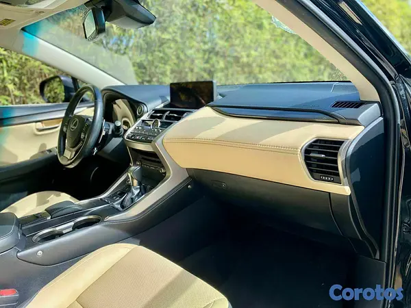 jeepetas y camionetas - Lexus NX 300 2018 5