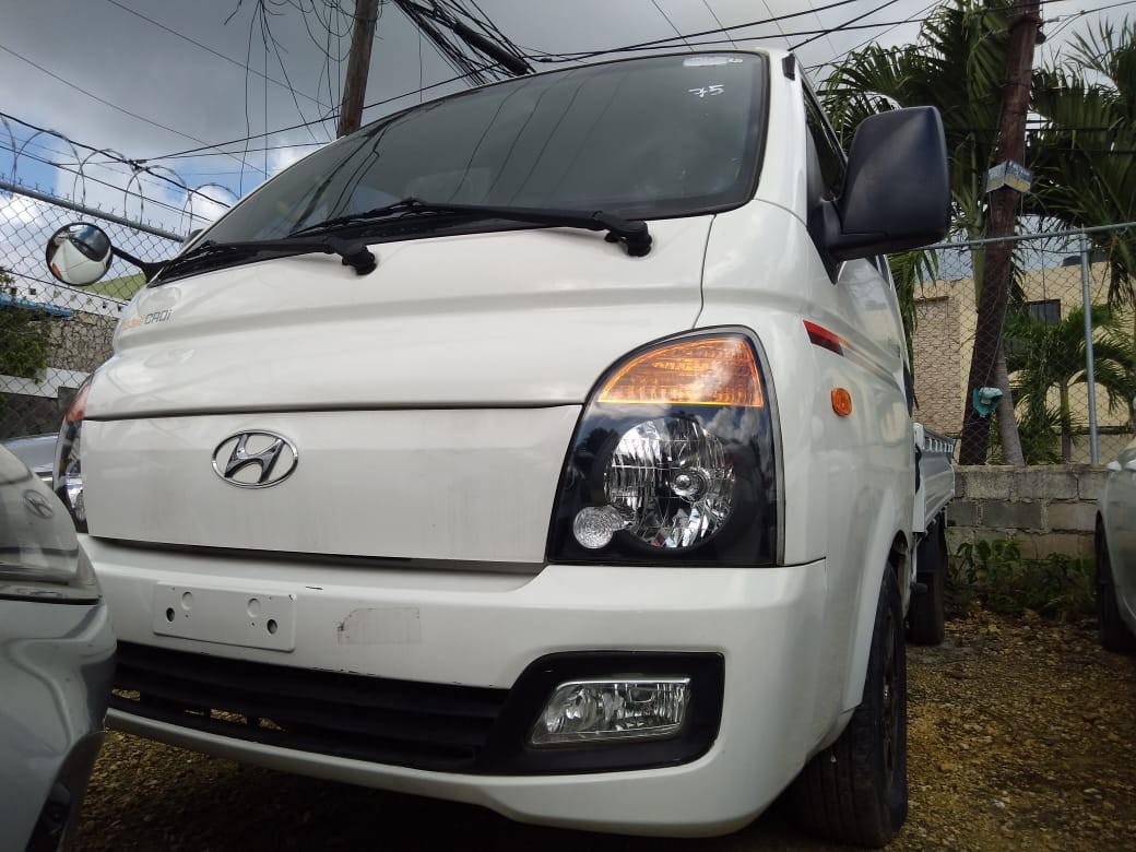 camiones y vehiculos pesados - HYUNDAI PORTER 2017 BLANCO