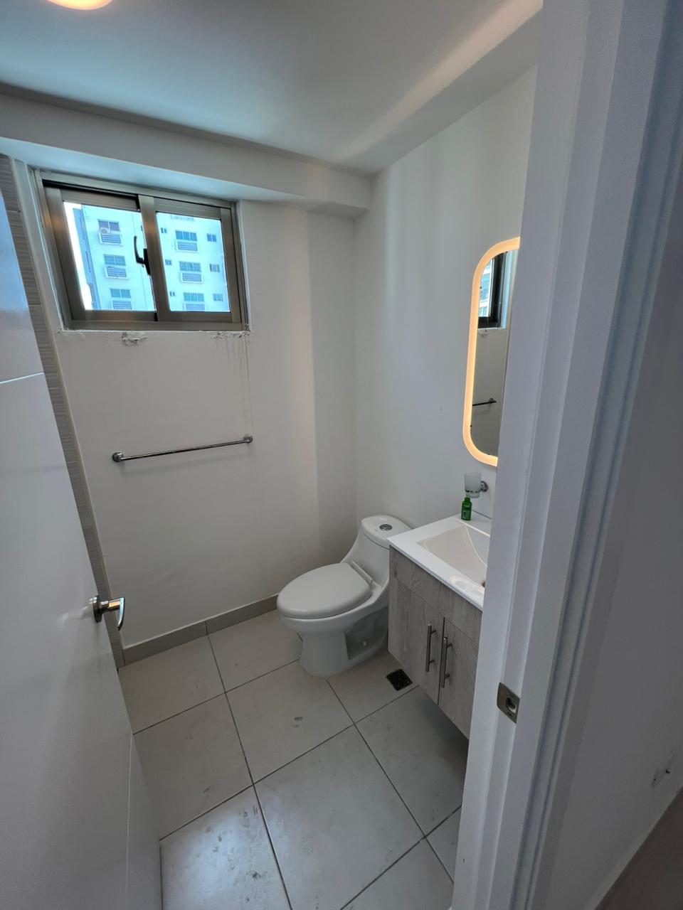 apartamentos - Vendo y alquilo apartamento en Evaristo Morales 3