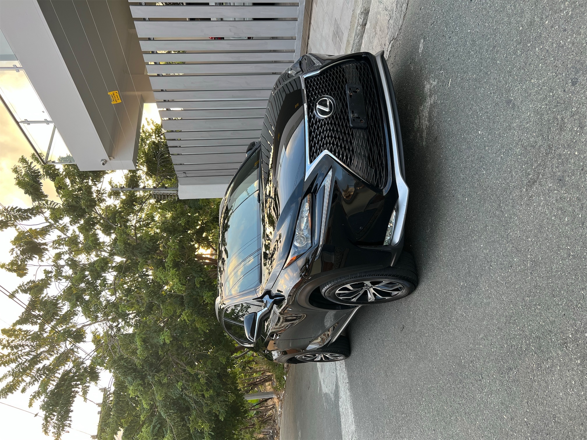 jeepetas y camionetas - Lexus nx 200t f sport 2017 clean carfax 2