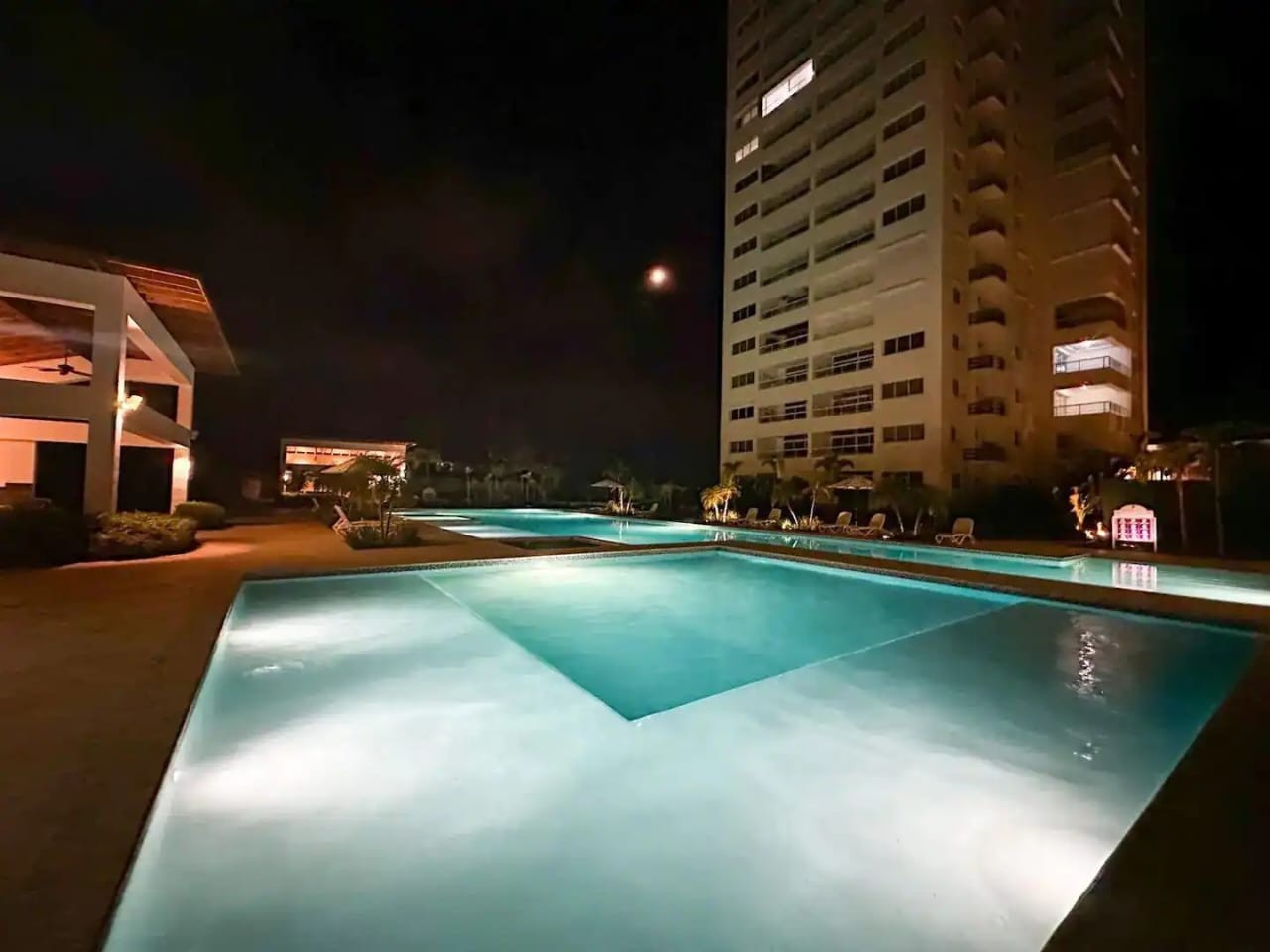 apartamentos - En venta apartamento ubicado en Juan Dolio Coral Cliffs
2 hab
US$190,000