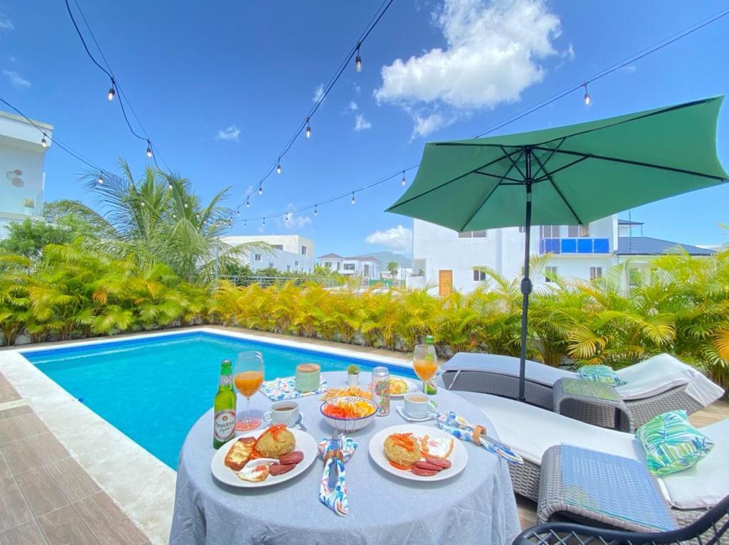 casas vacacionales y villas - MAGNIFICA Y COMODA VILLA EN ALQUILER 