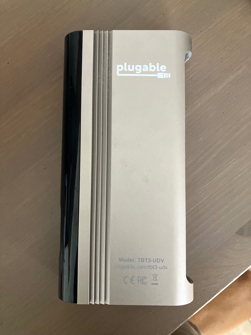 computadoras y laptops - thunderbolt 3 Hub que carga la laptop 