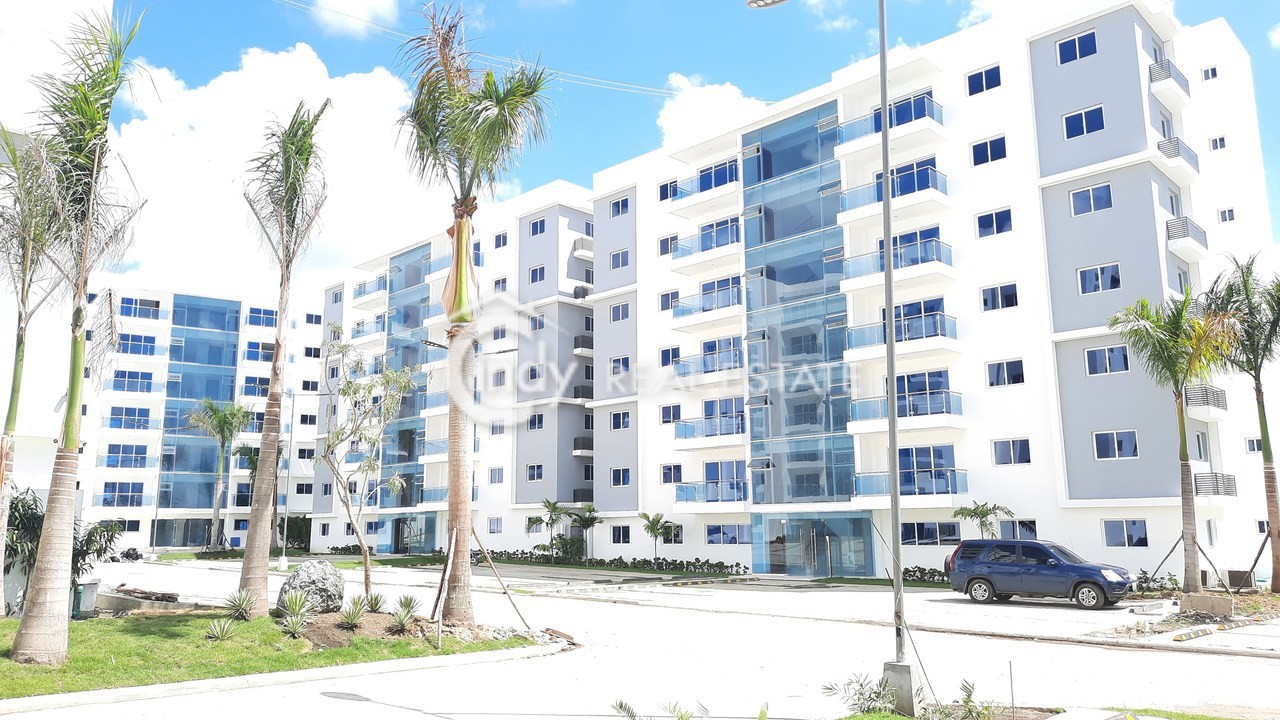 apartamentos - Apartamento en Renta 115 M2, 3 Habitaciones, 2 Parqueos, Ascensor, Area Social.