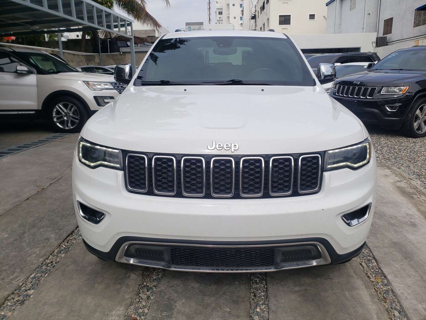 jeepetas y camionetas - jeep grand Cherokee limited 2017