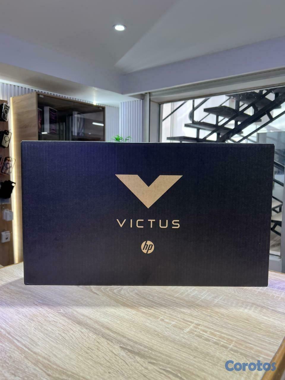 computadoras y laptops - HP Victus Gaming Laptop 15" en oferta Black Friday