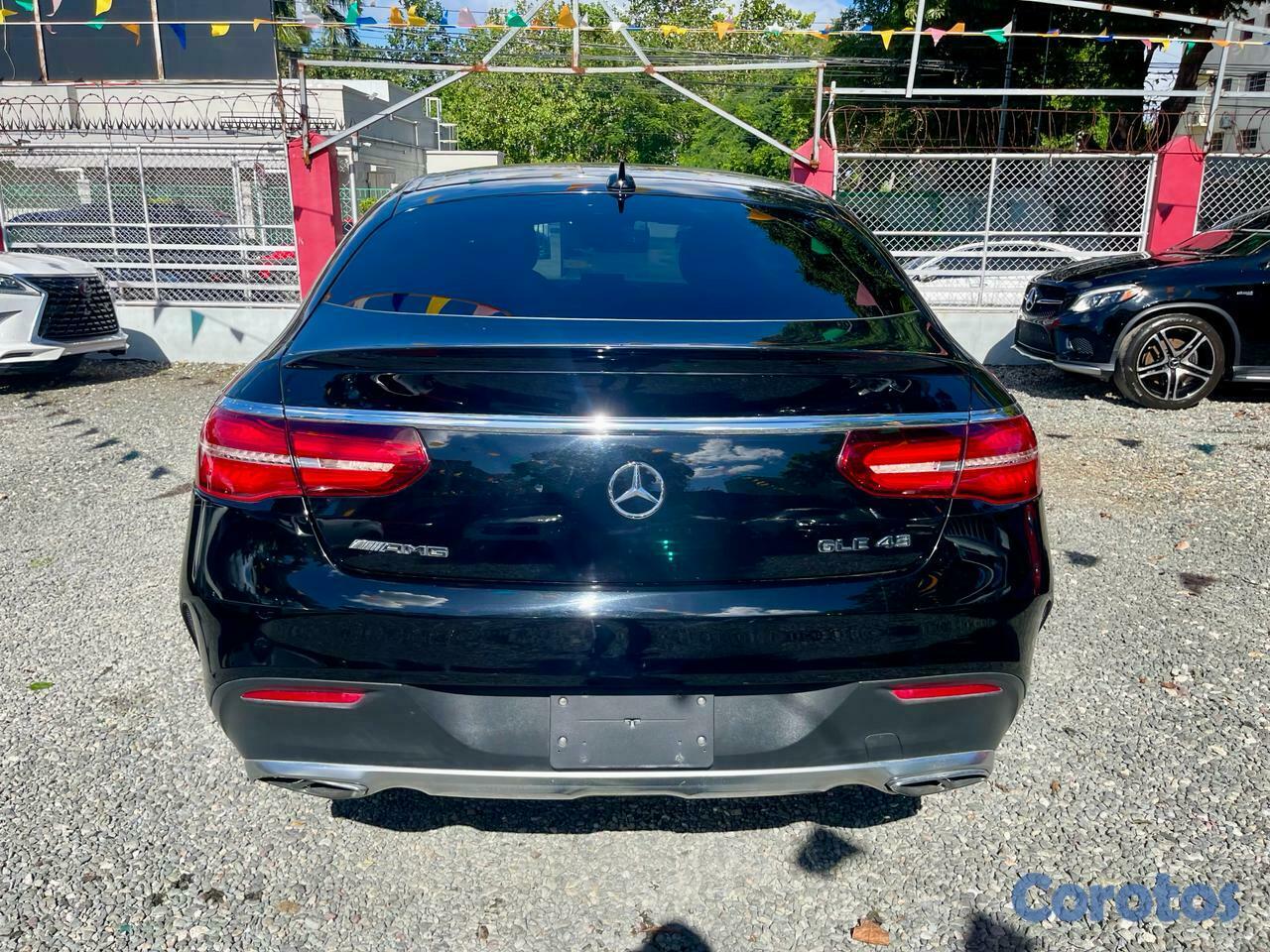 jeepetas y camionetas - Mercedes Benz GLE 43 AMG Coupe 2017 Clean Carfax 5