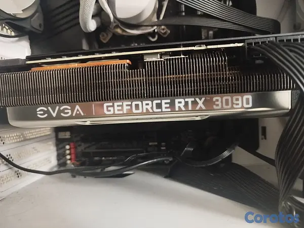 computadoras y laptops - EVGA GeForce RTX 3090 FTW3 ULTRA GAMING 24GB GDDR6 4