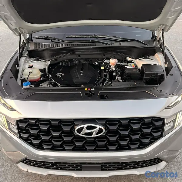 jeepetas y camionetas - Hyundai Santa Fe SE 2021 6