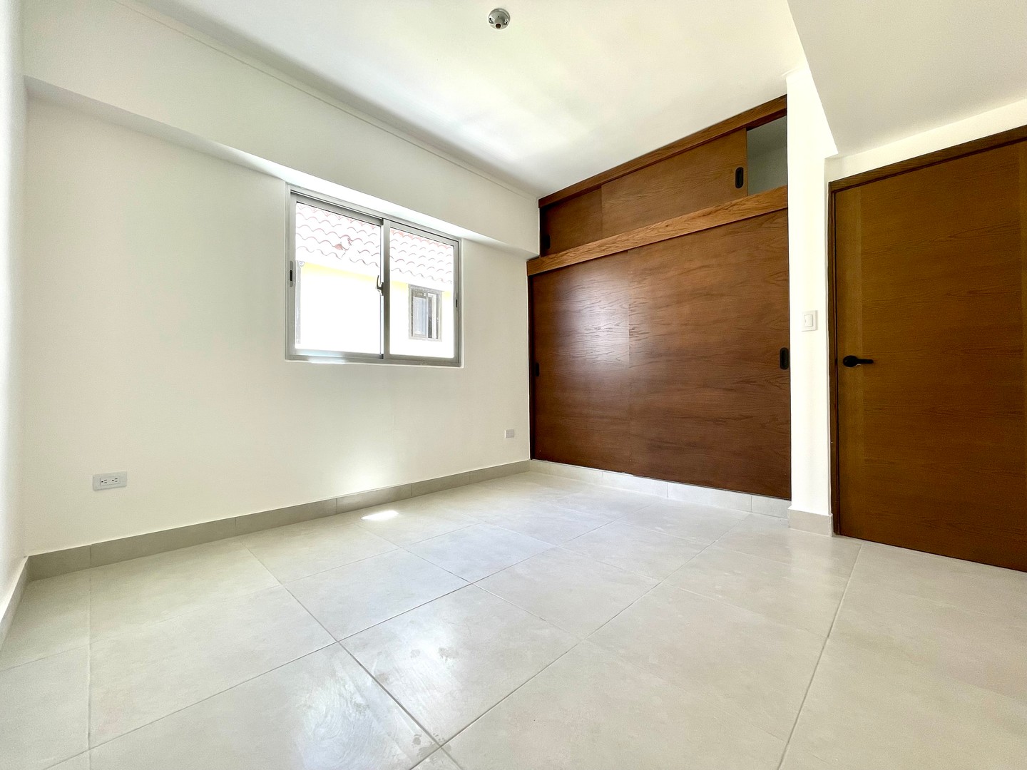 apartamentos - Alquiler de apartamento nuevo en Evaristo Morales 8