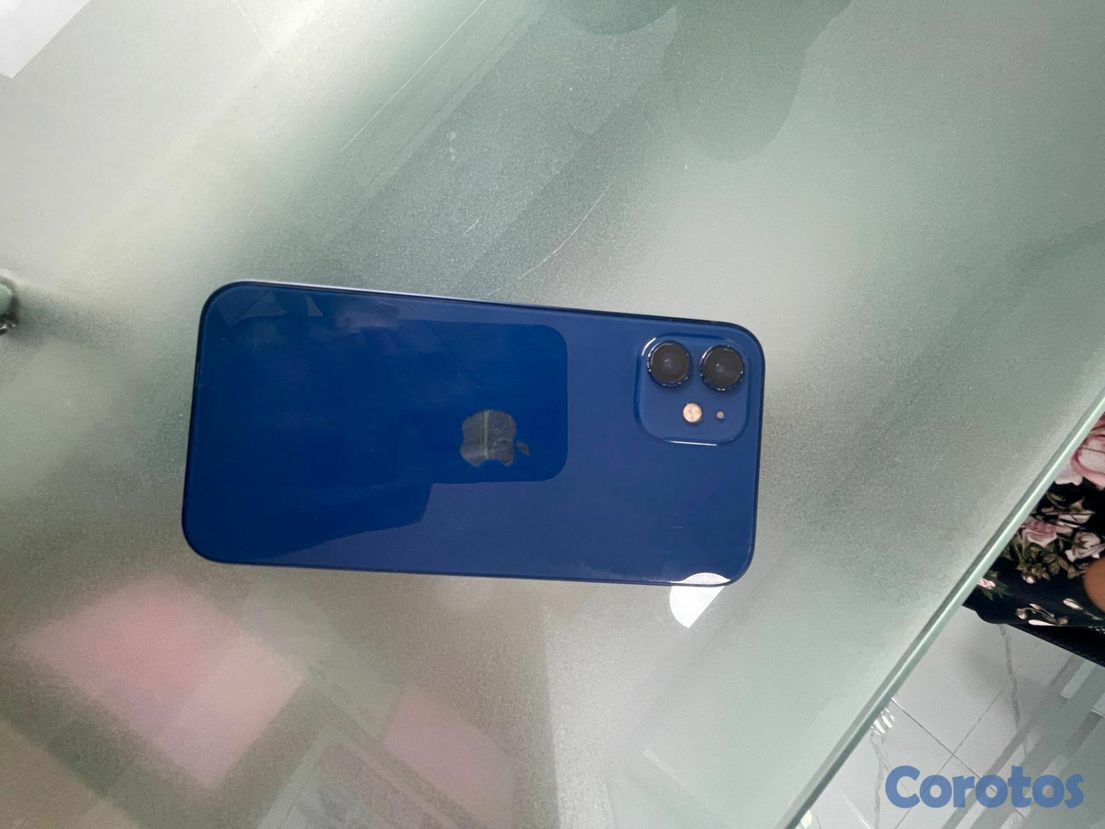 celulares y tabletas - iPhone 12 normal  4