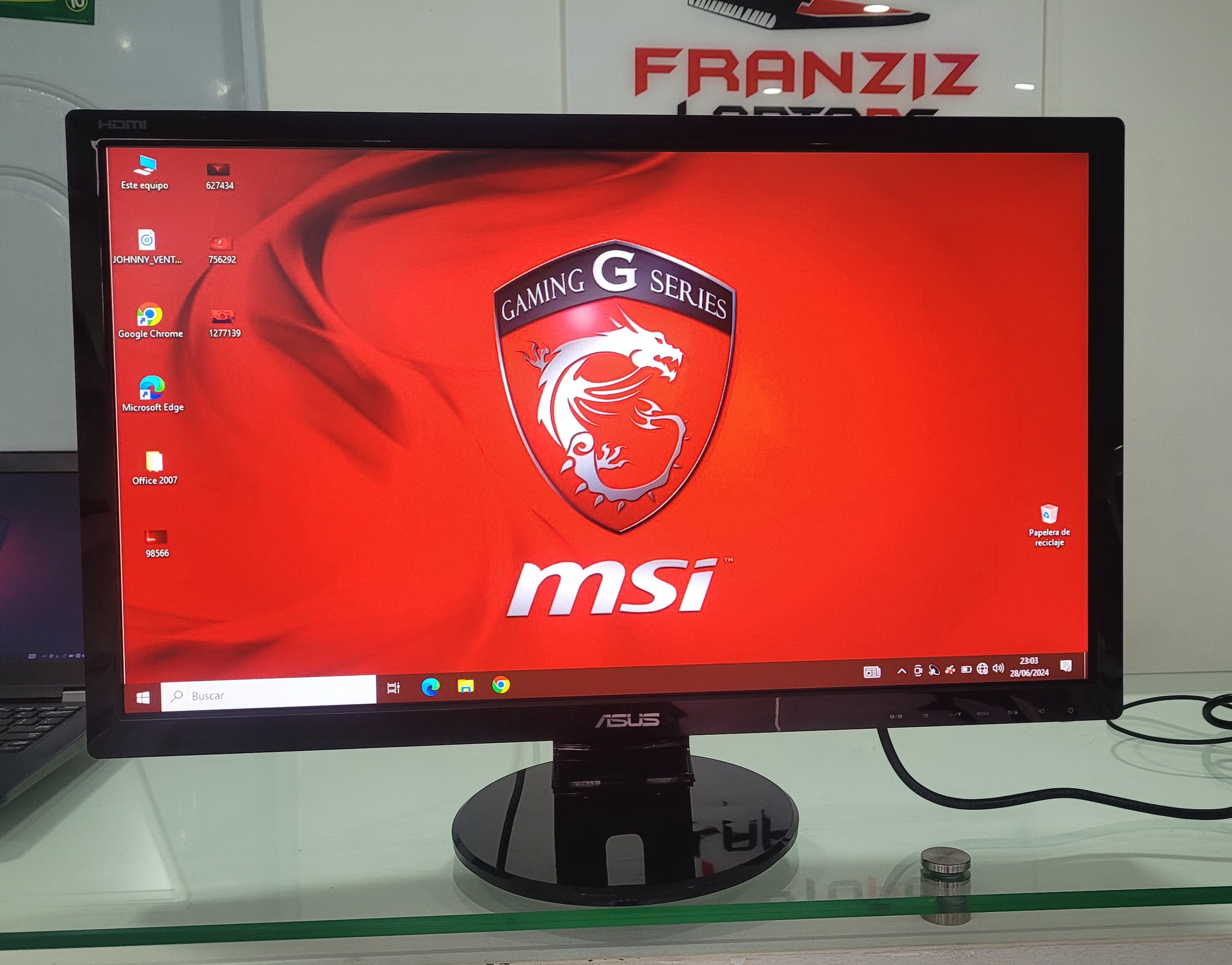 computadoras y laptops - Monitor asus 27 Pulgadas Full 1080p hdmi DisplayPort trae Bocinas  1