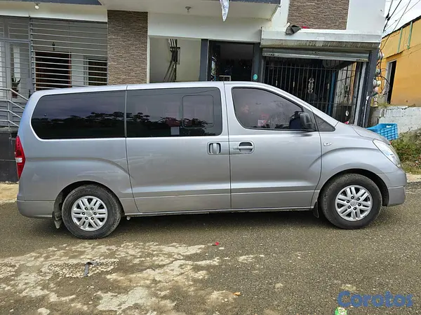 otros vehiculos - Hyundai Grand Starex 2018 1