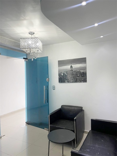 oficinas y locales comerciales - Local en venta en zona céntrica  6