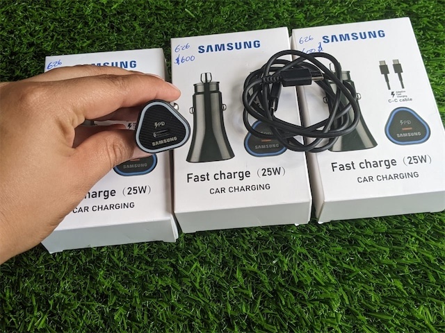 celulares y tabletas - Cargadores para carros tipo c Samsung  1