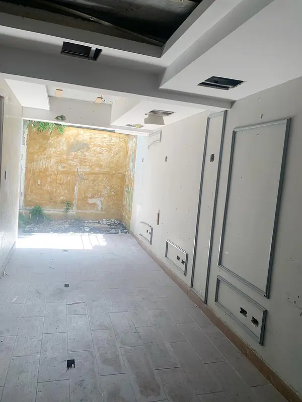 oficinas y locales comerciales - Propiedad comercial en Evaristo  7