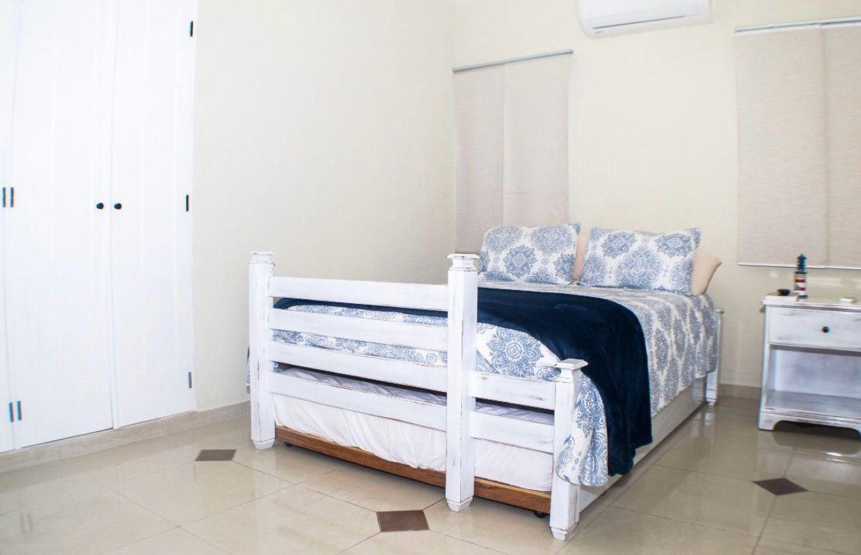 casas vacacionales y villas - Se Vende Increíble Villa en Juan Dolio 5