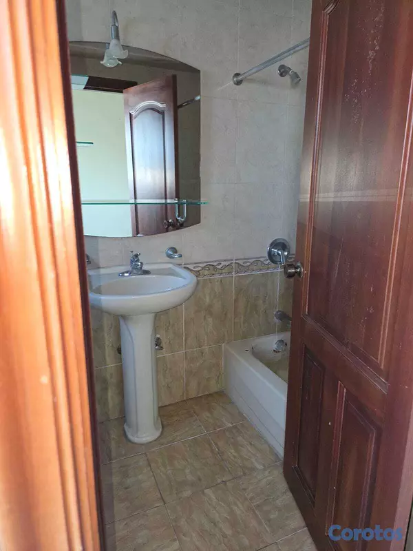 apartamentos - VISTA AL MAR UNICA, 240 MTS CLÁSICO APARTAMENTO ANACAONA OPORTUNIDAD, PISO ALTO 8