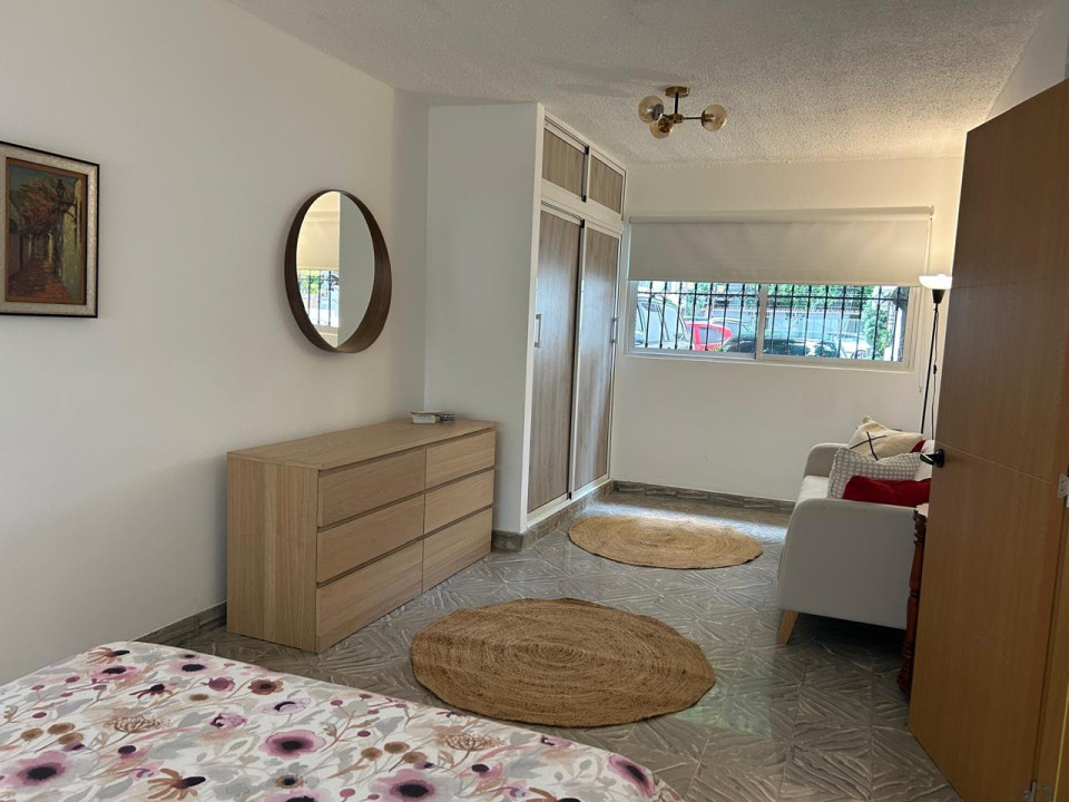 apartamentos - Apartamento en Alquiler Amueblado en GAZCUE 3