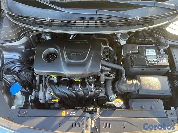 carros - Kia Rio 2019 5