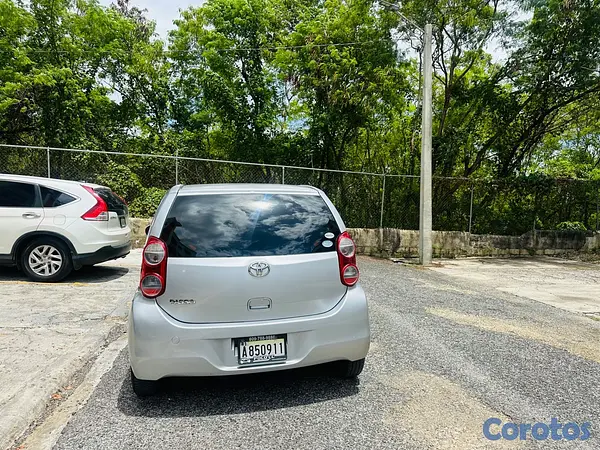 carros - Vendo Toyota Passo 7