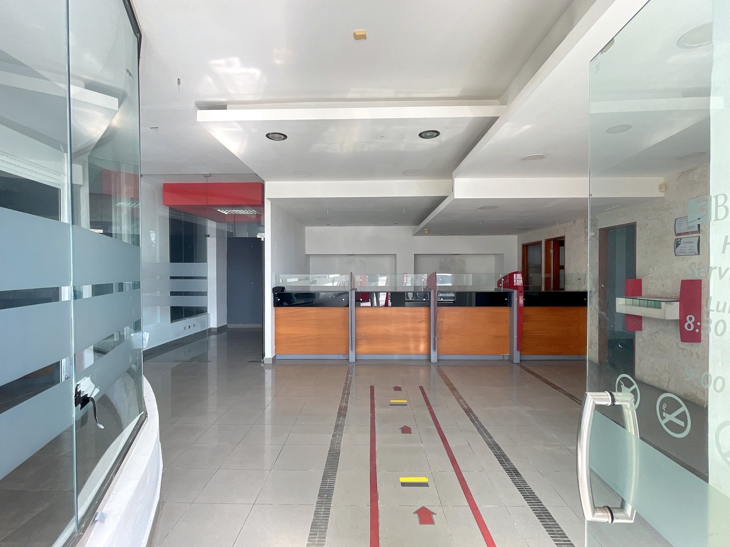 oficinas y locales comerciales - Almar Rosa I local comercial 1er nivel 110m2  8
