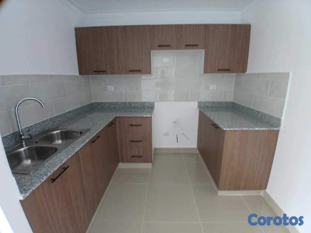 apartamentos - Complejo aptos a solo metros av. Charles de Gaulle 2